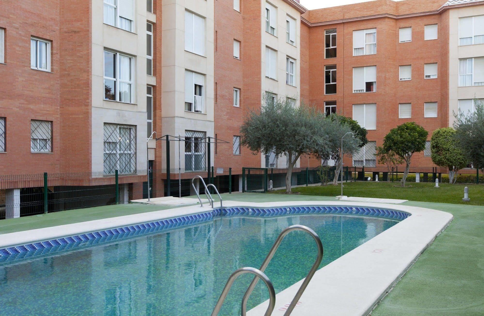 Apartamentos Vertice Bib Rambla Sevilla Exterior foto